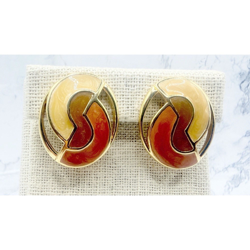 Vintage Abstract Enamel Clip On Earrings Cream Burnt Orange Gold Tone
